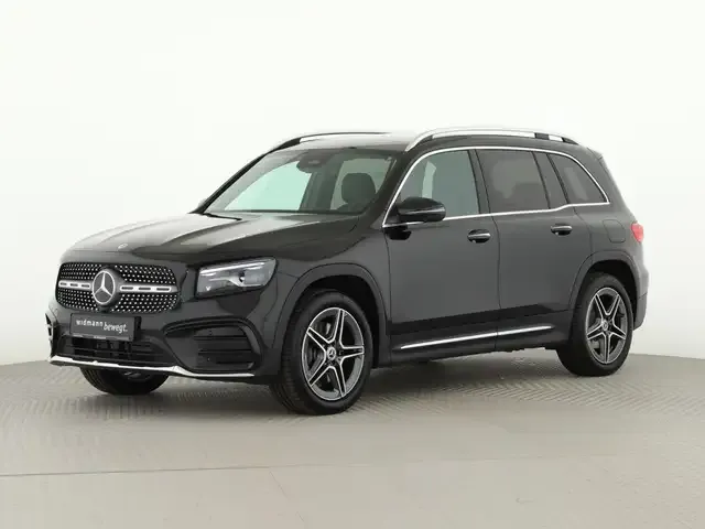 Mercedes-Benz GLB 220