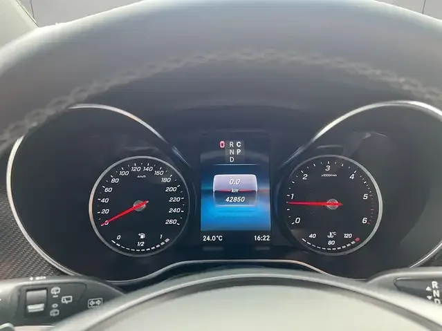 Mercedes-Benz V