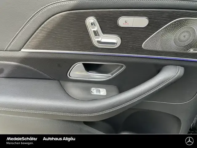 Mercedes-Benz GLS 400