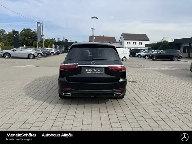 Mercedes-Benz GLS 400