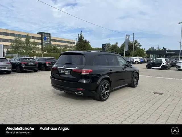 Mercedes-Benz GLS 400