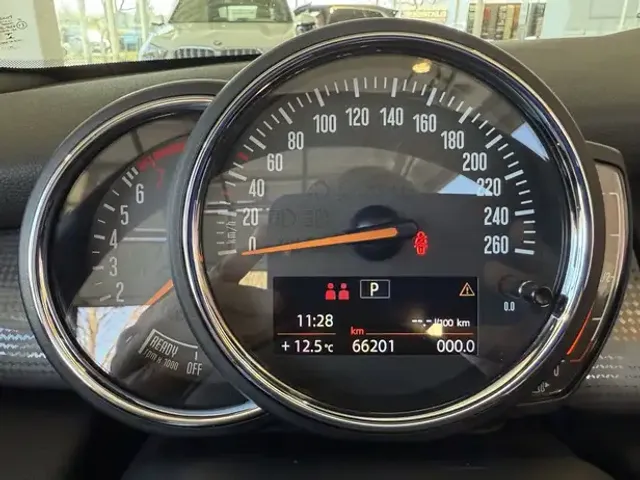 MINI Cooper Cabrio