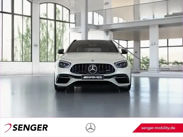Mercedes-Benz E 63 AMG