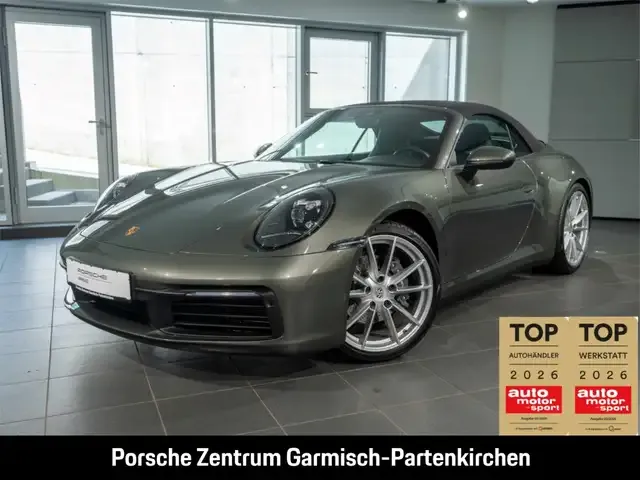 Porsche 992