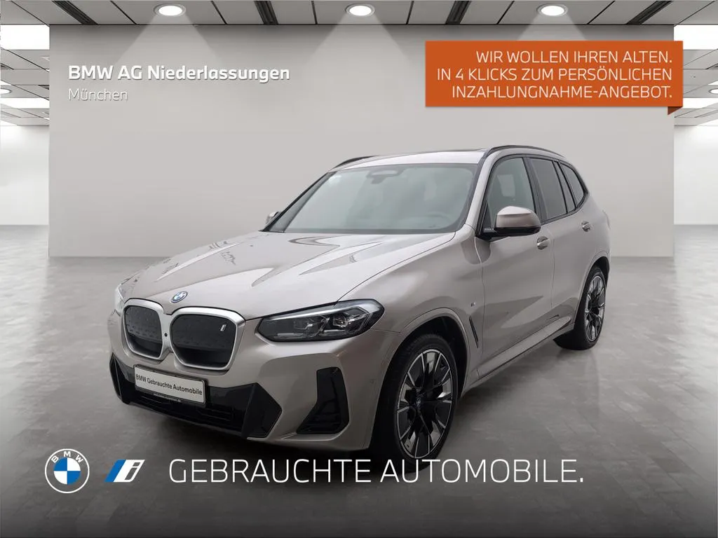 BMW iX3
