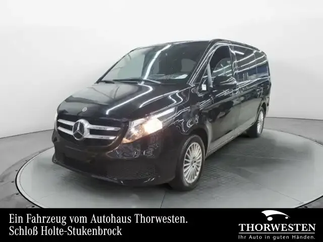 Mercedes-Benz V 220