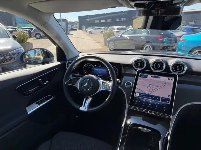 Mercedes-Benz GLC 220