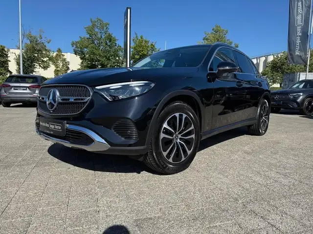 Mercedes-Benz GLC 220