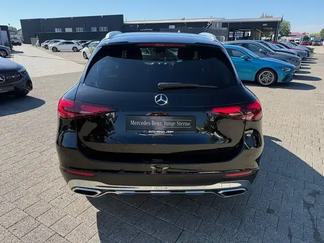 Mercedes-Benz GLC 220