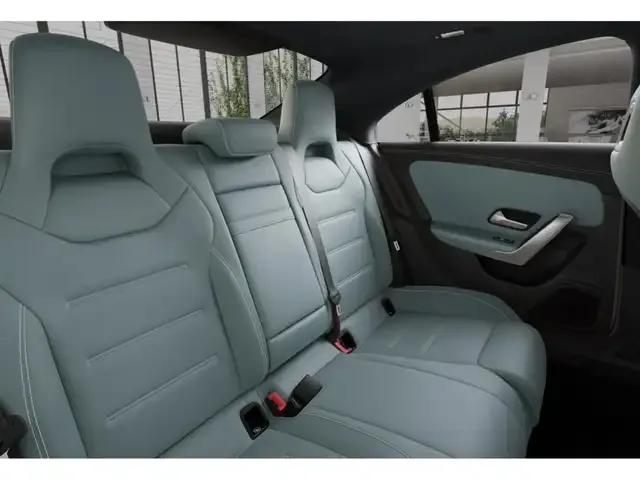 Mercedes-Benz CLA 180