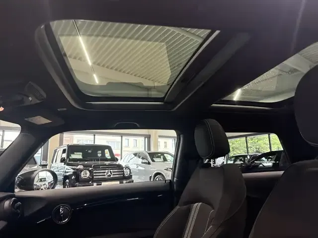 MINI Cooper SE
