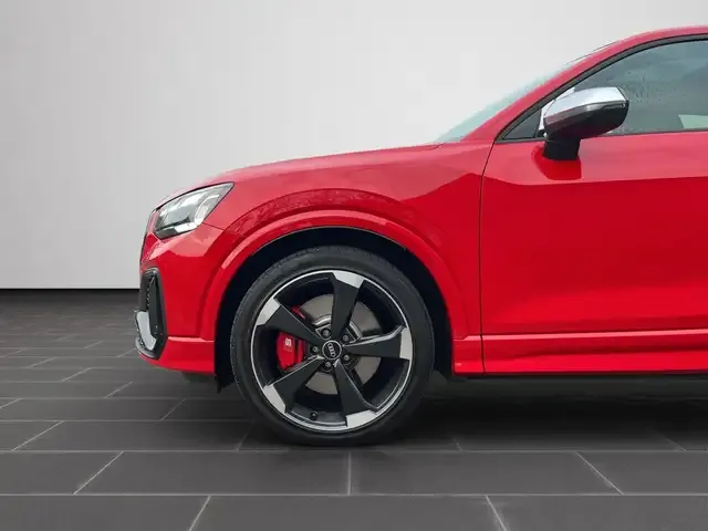 Audi SQ2