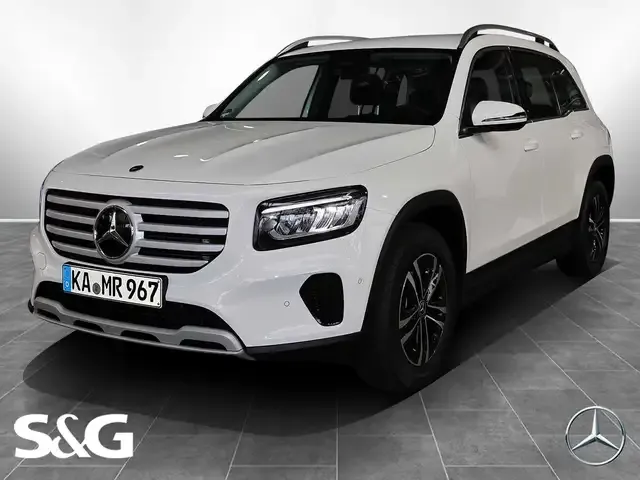 Mercedes-Benz GLB 220