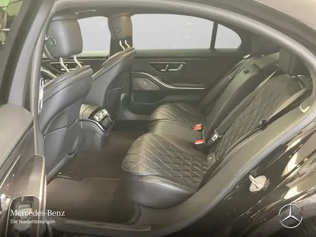 Mercedes-Benz S 400