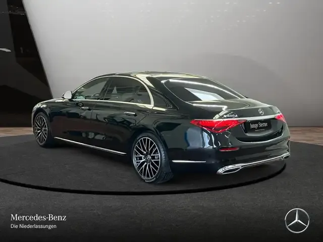 Mercedes-Benz S 400