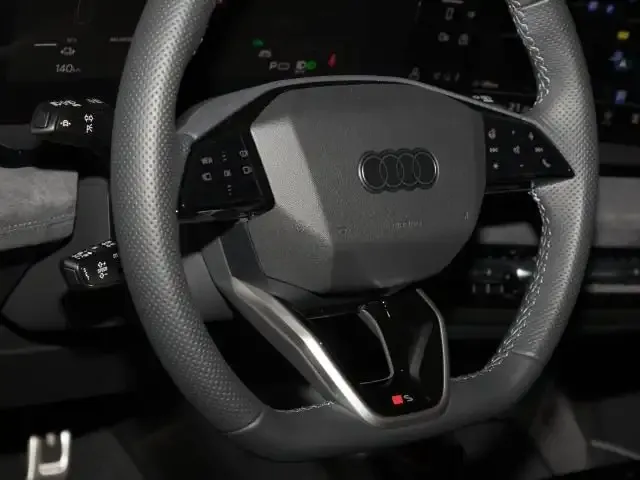 Audi Q6