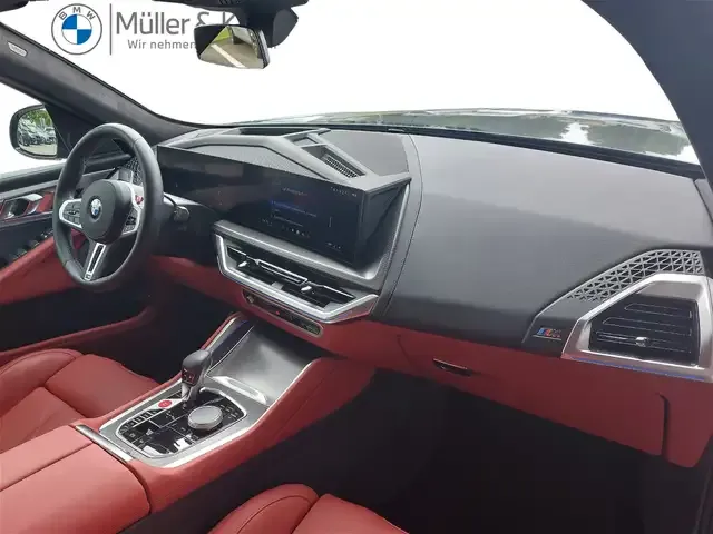 BMW XM