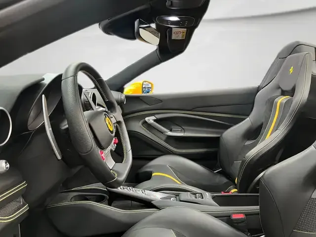 Ferrari F8 Spider