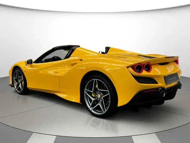 Ferrari F8 Spider