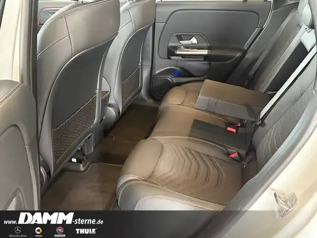 Mercedes-Benz EQA 300