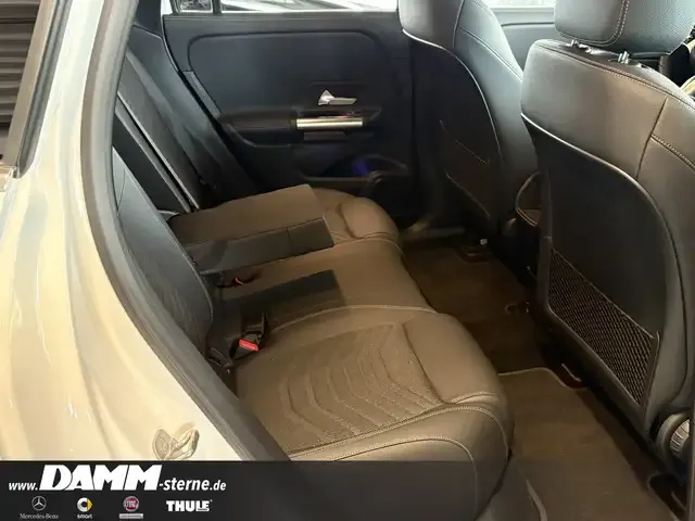 Mercedes-Benz EQA 300