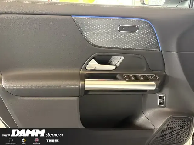 Mercedes-Benz EQA 300