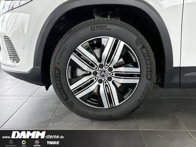 Mercedes-Benz EQA 300