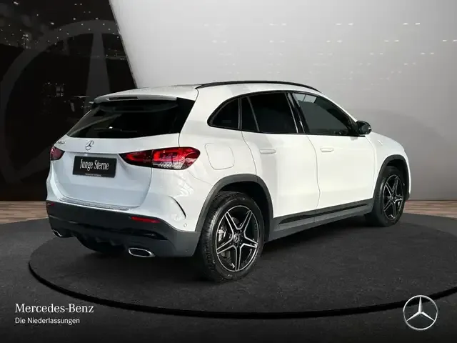 Mercedes-Benz GLA 250