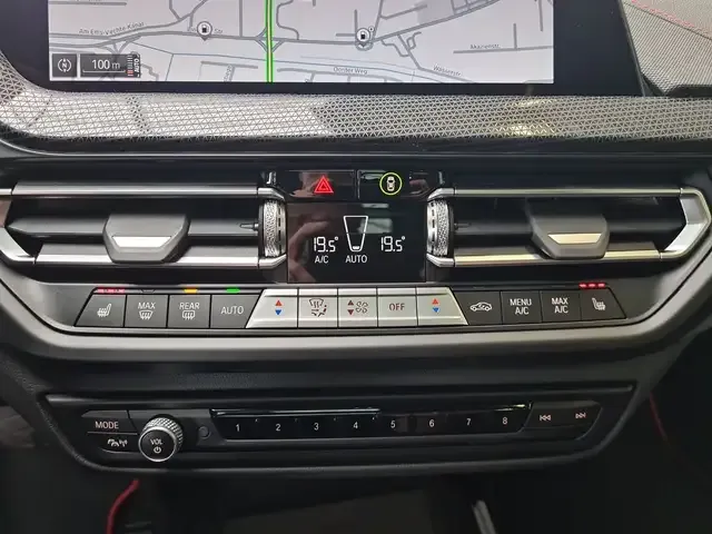 BMW 128