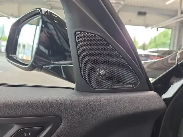 BMW 128