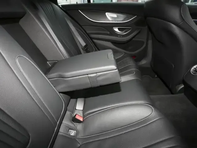 Mercedes-Benz CLS 300