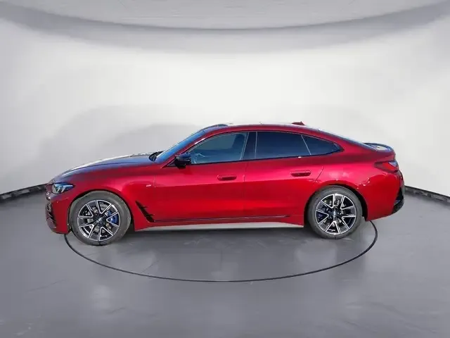 BMW 440