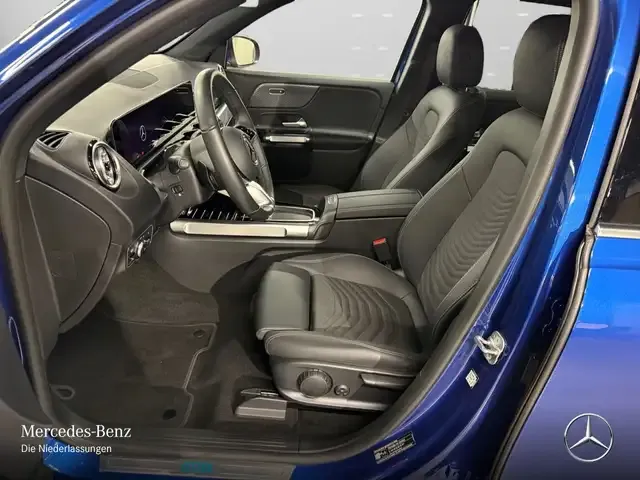 Mercedes-Benz EQB 300
