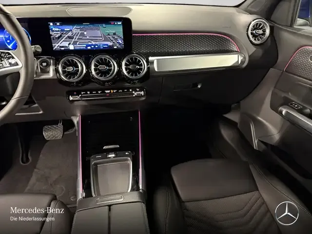 Mercedes-Benz EQB 300