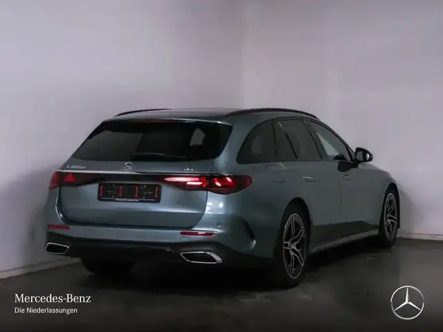 Mercedes-Benz E 300