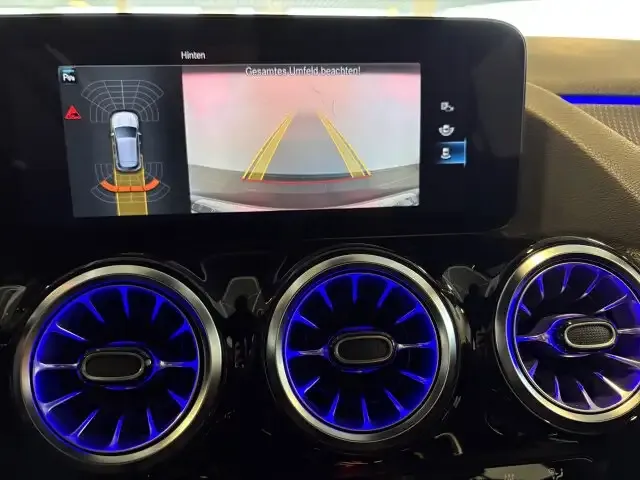 Mercedes-Benz EQA 250