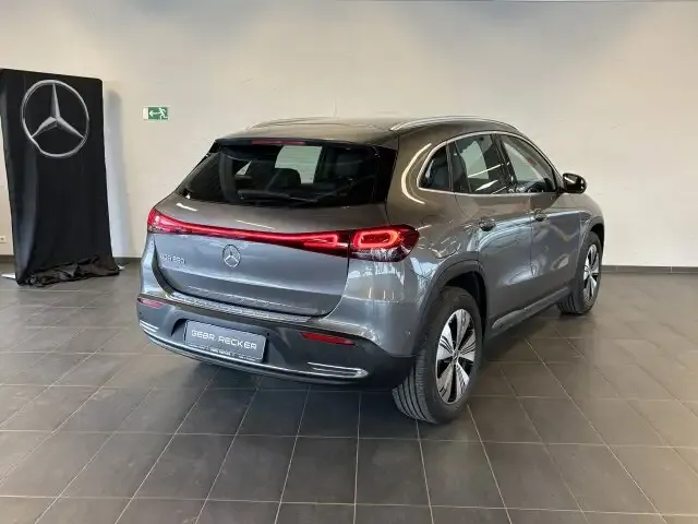 Mercedes-Benz EQA 250