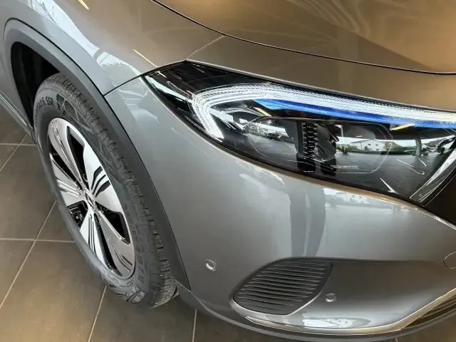 Mercedes-Benz EQA 250