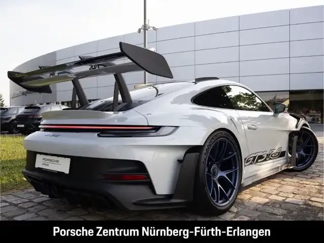 Porsche 992