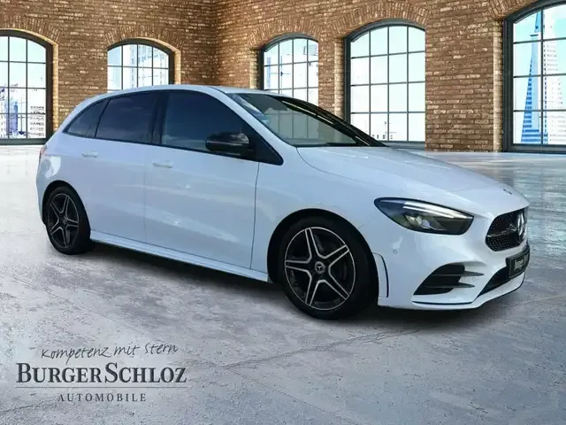 Mercedes-Benz B 200