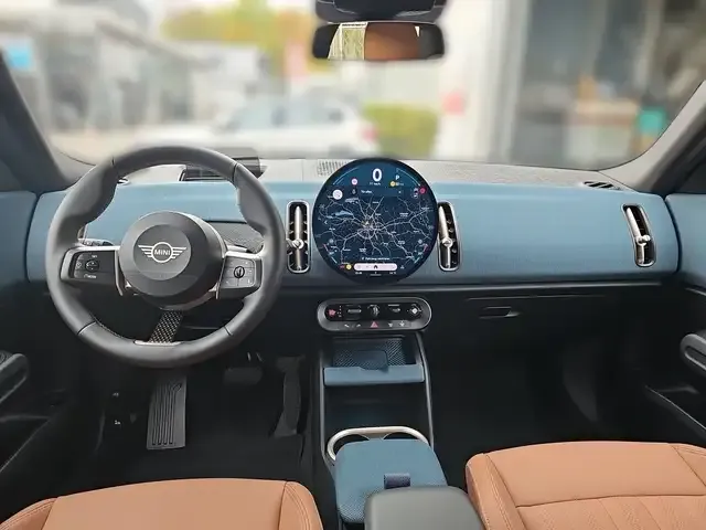 MINI Countryman C
