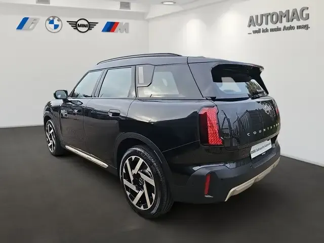 MINI Countryman C