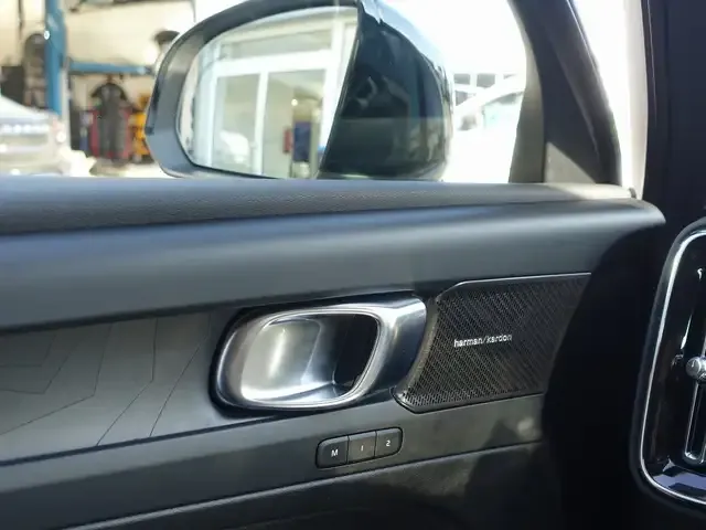 Volvo C40