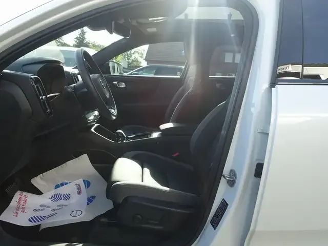 Volvo C40