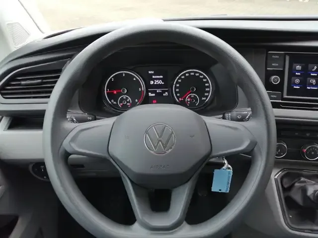 Volkswagen T6.1 Kombi