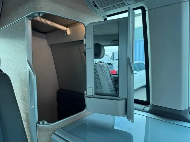 Volkswagen T6.1 California