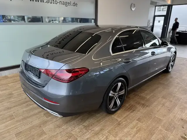 Mercedes-Benz C 180