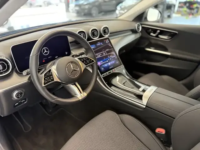 Mercedes-Benz C 180