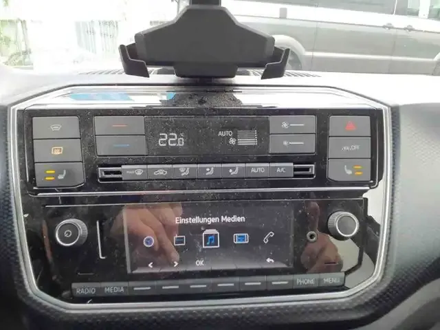 Volkswagen e-up!