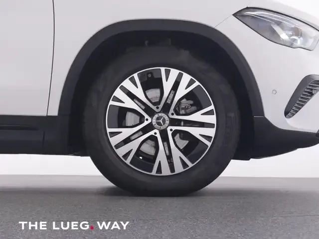 Mercedes-Benz GLA 200